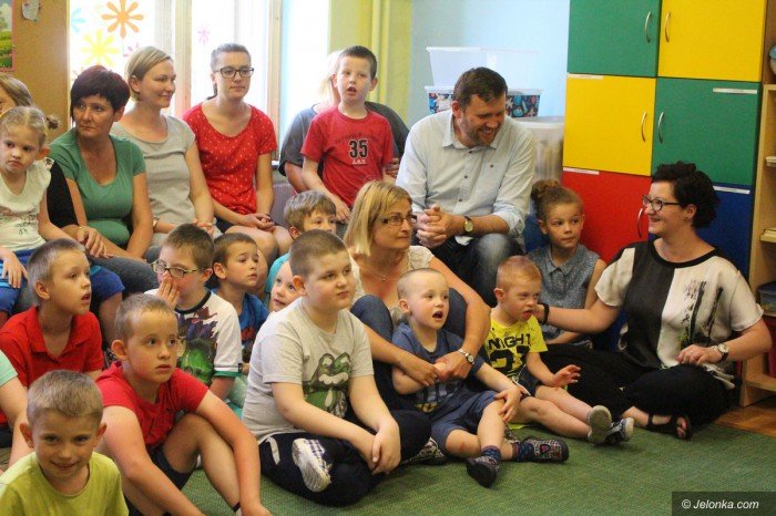 rzepka-rodzicow-z-okraglaczka-robi-furore-foto-69052