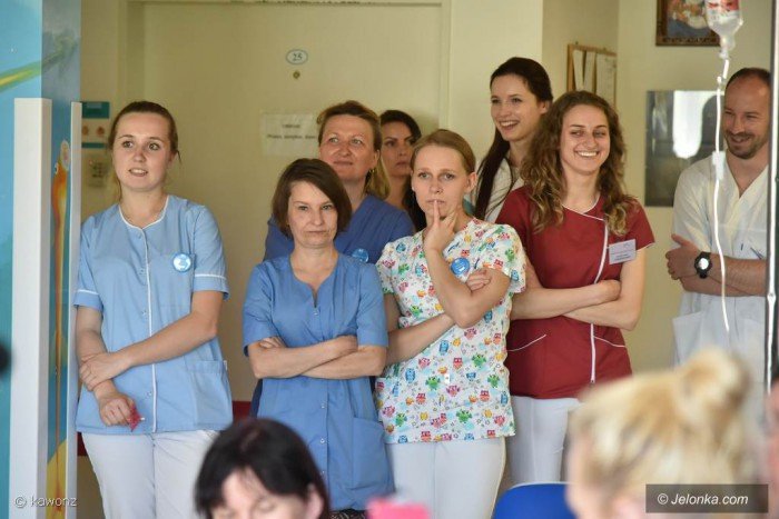 w-dniu-dziecka-pamietali-o-maych-pacjentach-foto-69097