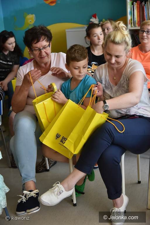 w-dniu-dziecka-pamietali-o-maych-pacjentach-foto-69097