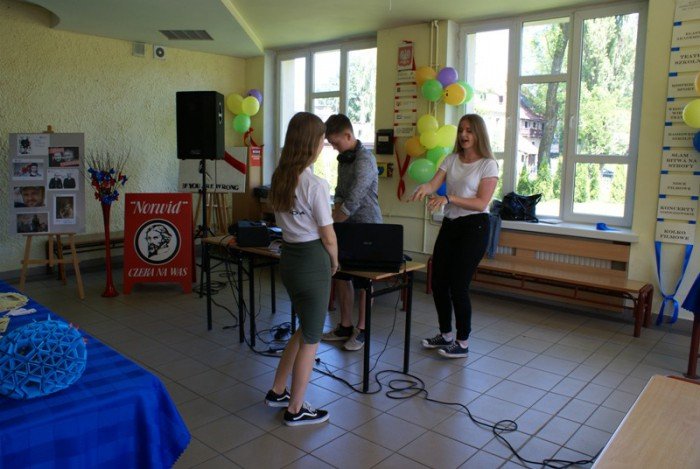 dzien-otwarty-w-ii-lo-program-by-bogaty-foto-69116