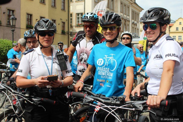 xvii-parada-rowerow-na-niebiesko-foto-69123