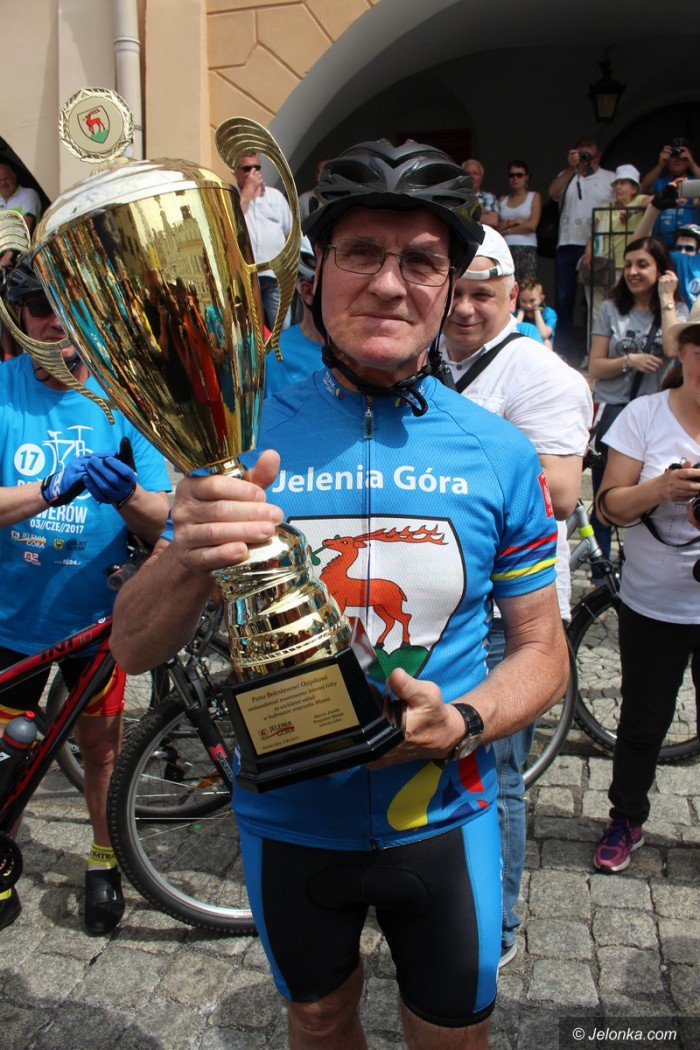 xvii-parada-rowerow-na-niebiesko-foto-69123