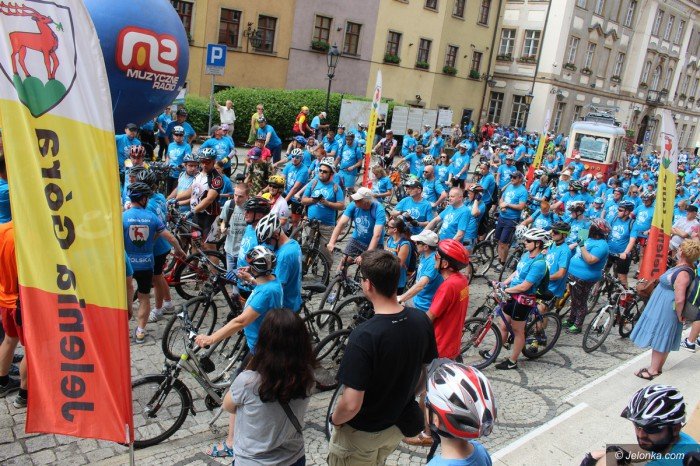 xvii-parada-rowerow-na-niebiesko-foto-69123