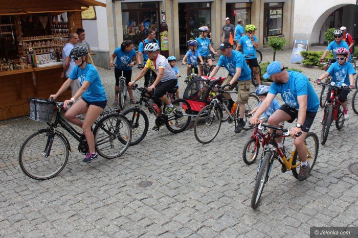 xvii-parada-rowerow-na-niebiesko-foto-69123