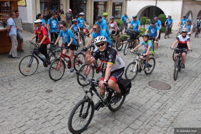 xvii-parada-rowerow-na-niebiesko-foto-69123