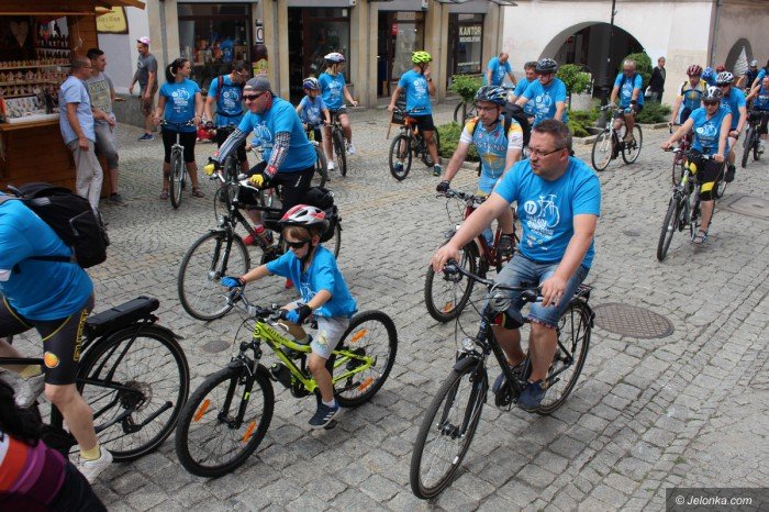 xvii-parada-rowerow-na-niebiesko-foto-69123