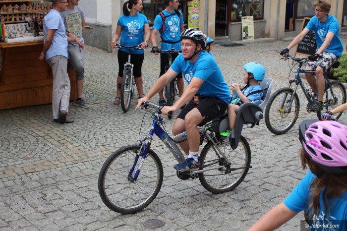 xvii-parada-rowerow-na-niebiesko-foto-69123