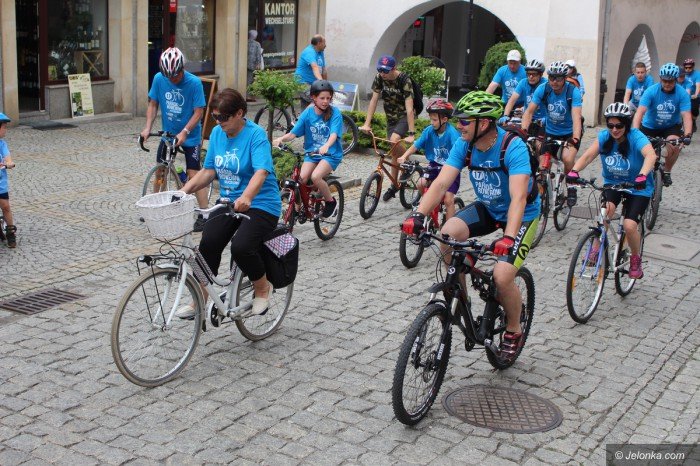 xvii-parada-rowerow-na-niebiesko-foto-69123