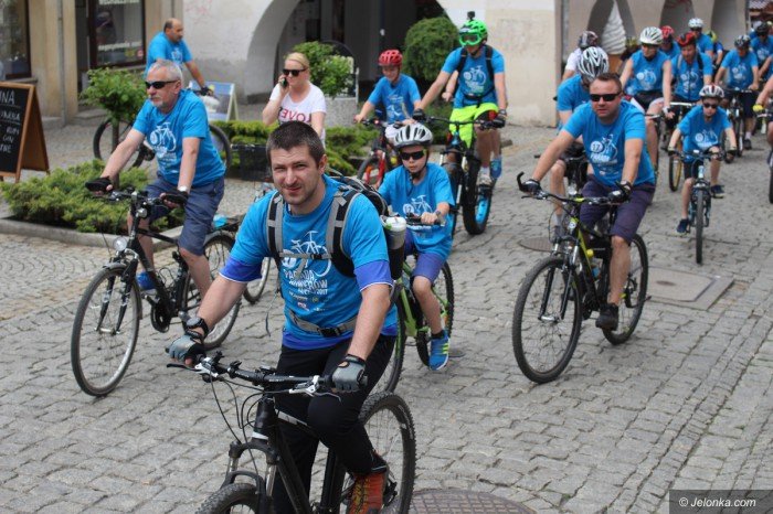 xvii-parada-rowerow-na-niebiesko-foto-69123