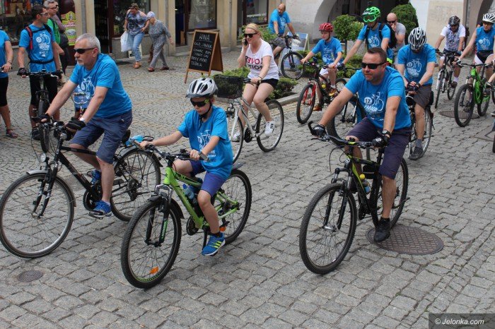 xvii-parada-rowerow-na-niebiesko-foto-69123