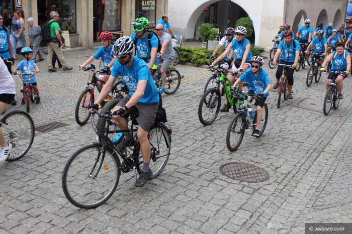 xvii-parada-rowerow-na-niebiesko-foto-69123