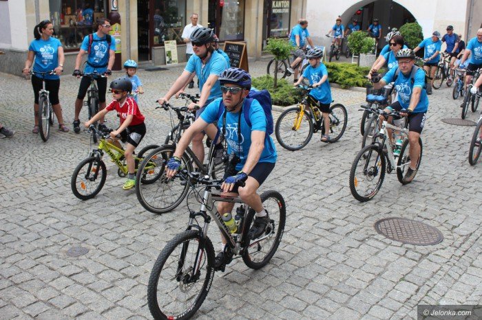 xvii-parada-rowerow-na-niebiesko-foto-69123