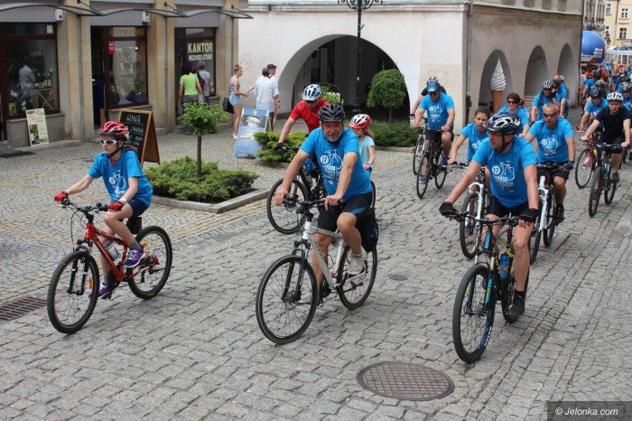 xvii-parada-rowerow-na-niebiesko-foto-69123