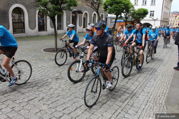 xvii-parada-rowerow-na-niebiesko-foto-69123