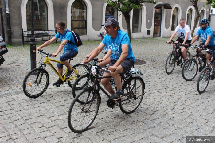 xvii-parada-rowerow-na-niebiesko-foto-69123