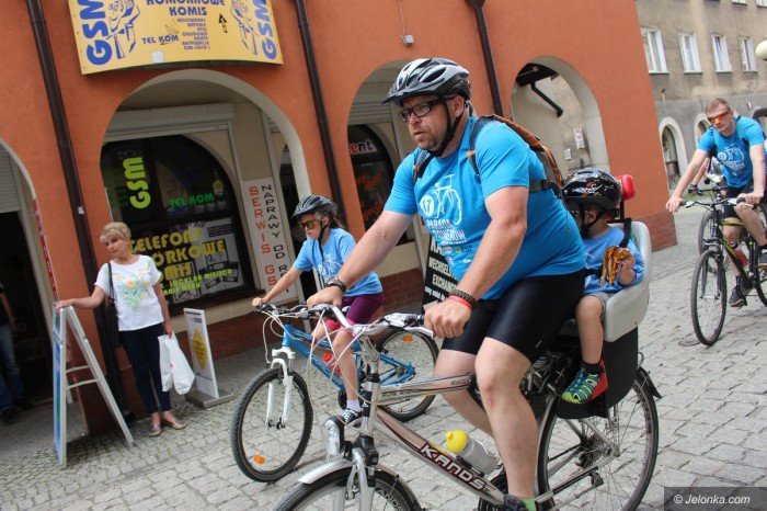 xvii-parada-rowerow-na-niebiesko-foto-69123