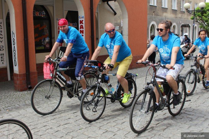 xvii-parada-rowerow-na-niebiesko-foto-69123