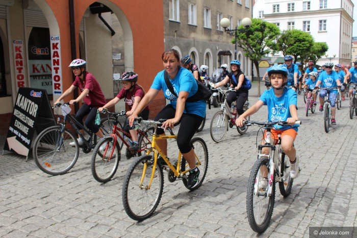 xvii-parada-rowerow-na-niebiesko-foto-69123