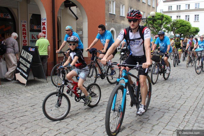 xvii-parada-rowerow-na-niebiesko-foto-69123