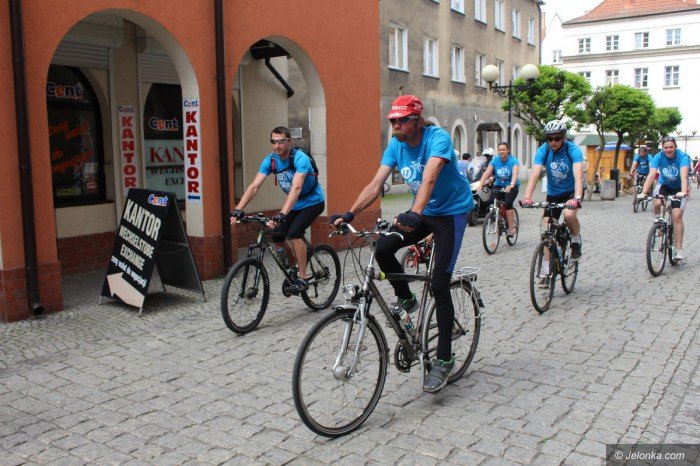 xvii-parada-rowerow-na-niebiesko-foto-69123