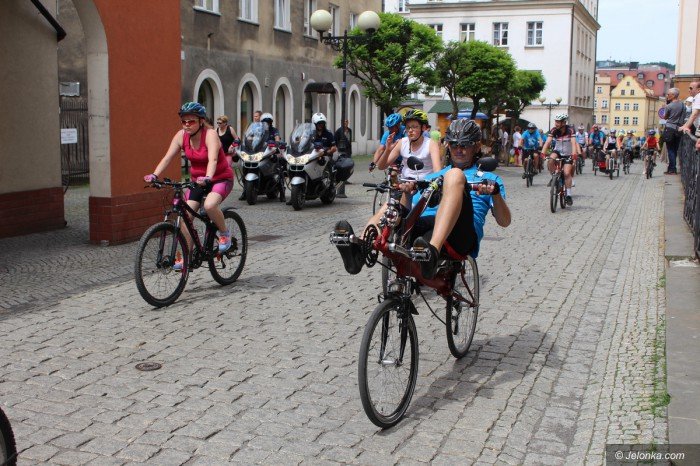 xvii-parada-rowerow-na-niebiesko-foto-69123