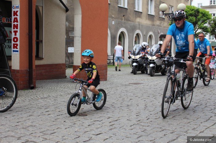 xvii-parada-rowerow-na-niebiesko-foto-69123