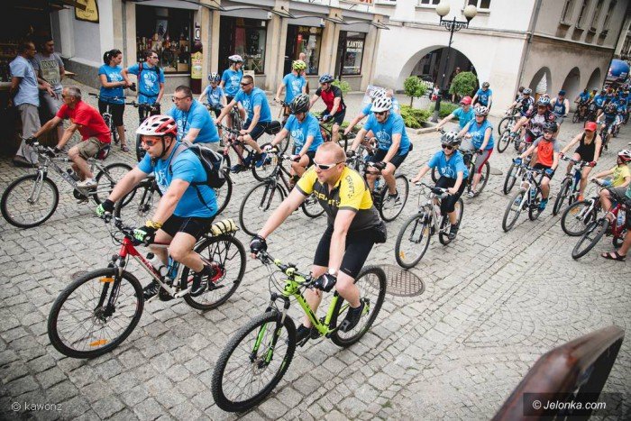xvii-parada-rowerow-na-niebiesko-foto-69123