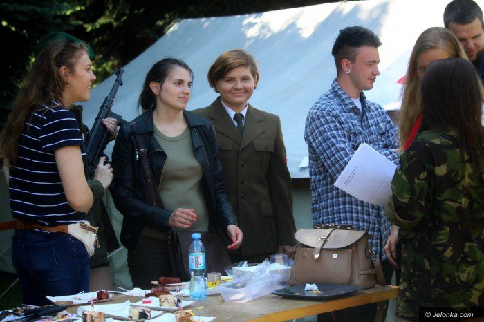swieto-uczelni-z-elementami-wojskowymi-foto-69184