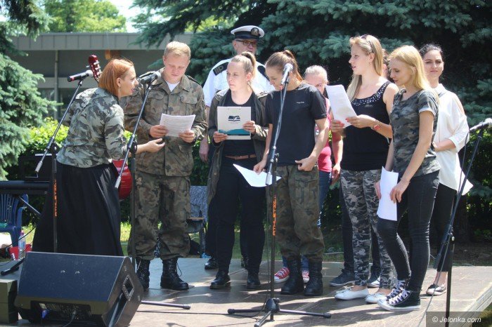 swieto-uczelni-z-elementami-wojskowymi-foto-69184