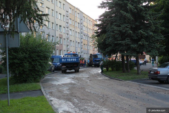 duza-awaria-wodociagu-na-zabobrzu-foto-aktualizacja-69210