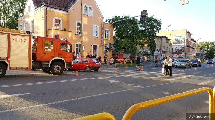 skasowa-barierki-przy-maej-poczcie-foto-69214