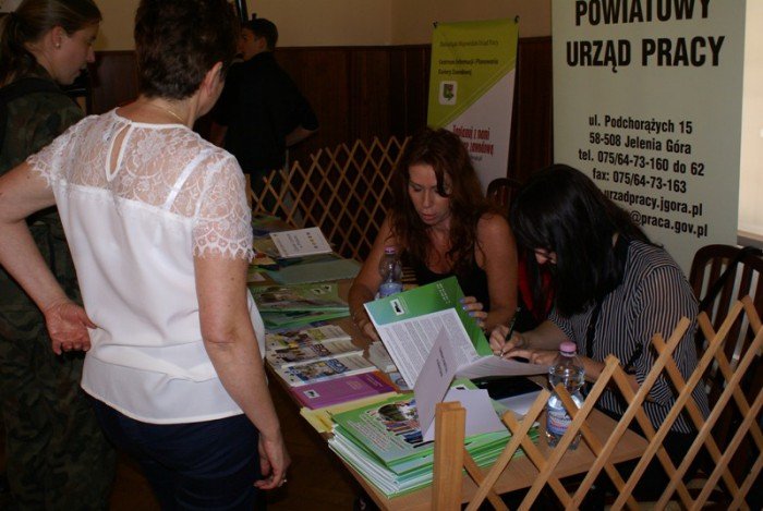 odbyy-sie-targi-edukacji-i-pracy-w-kpsw-foto-69216