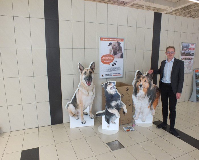 zbiorka-karmy-dla-zwierzat-fundacji-mondo-cane-foto-69218