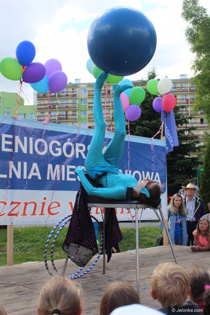 wiele-sie-dziao-podczas-festynu-jsm-foto-69250