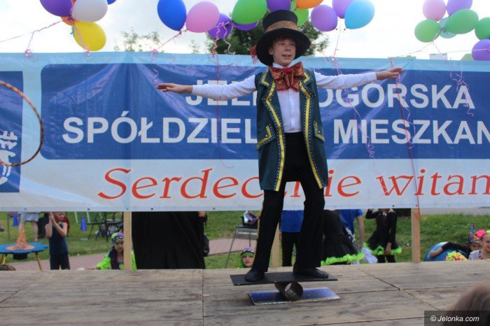 wiele-sie-dziao-podczas-festynu-jsm-foto-69250