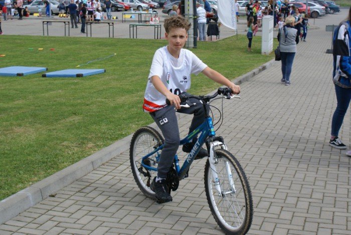 aktywny-piknik-rodzinny-w-sobieszowie-foto-69256