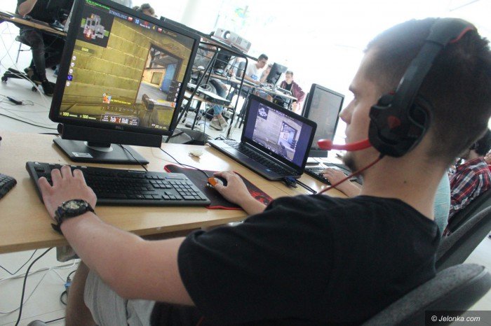 kpsw-w-nowym-rynku-rozstrzygnea-lige-csgo-foto-69297