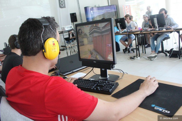 kpsw-w-nowym-rynku-rozstrzygnea-lige-csgo-foto-69297