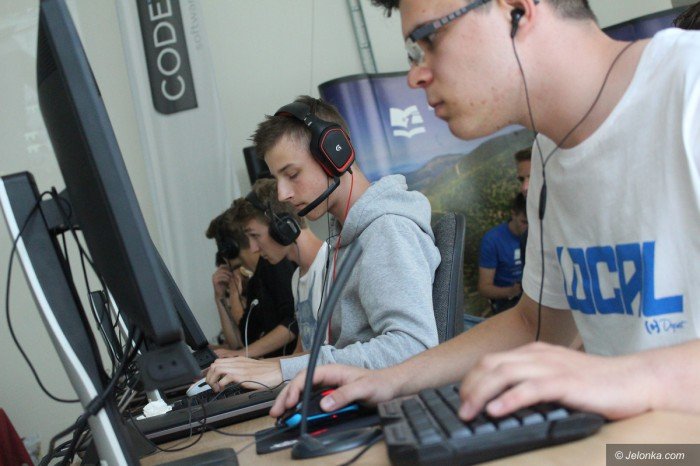kpsw-w-nowym-rynku-rozstrzygnea-lige-csgo-foto-69297
