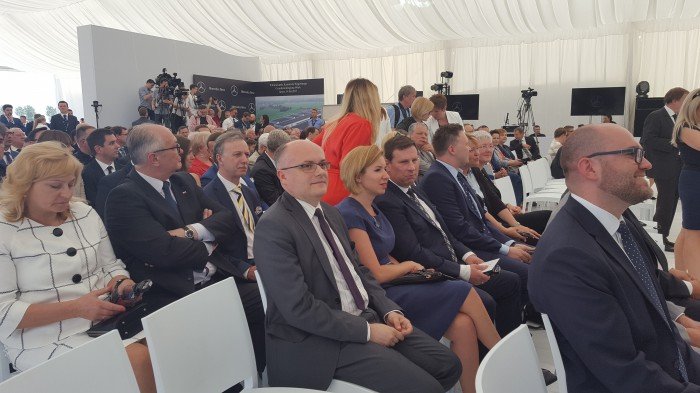 w-regionie-powstanie-fabryka-mercedesa-69400