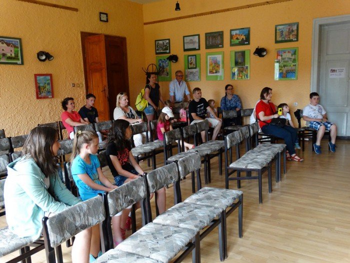 rodzina-i-artystyczne-bazgroy-w-mdk-foto-69452