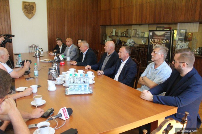 pierwsze-takie-wydarzenie-w-jeleniej-gorze-foto-69454