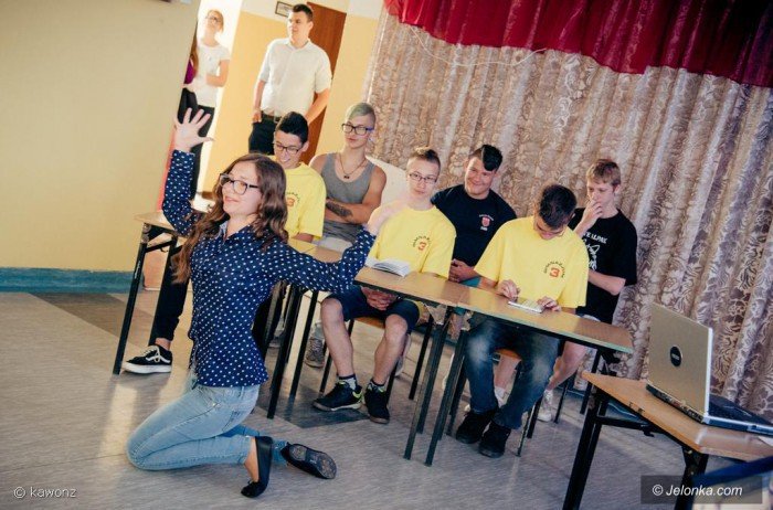 dzwonek-dzwoni-na-wakacje-foto-69496
