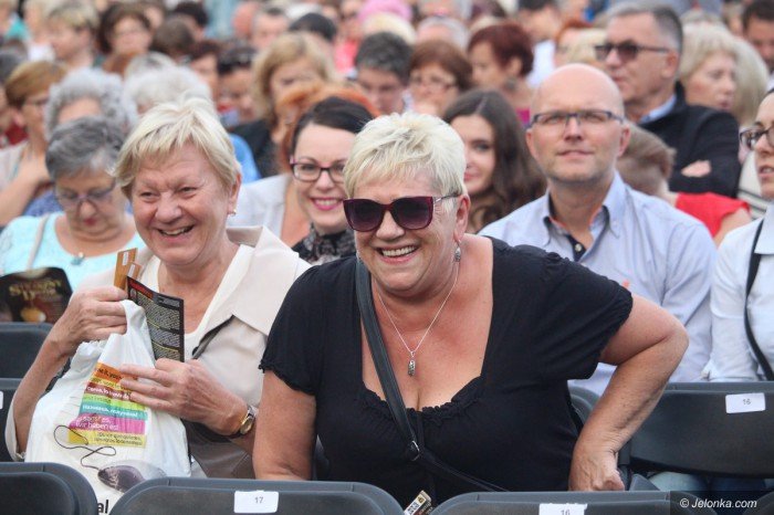 jeleniogorzanie-zachwyceni-widowiskiem-operowym-foto-69498