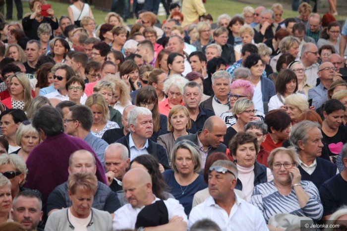 jeleniogorzanie-zachwyceni-widowiskiem-operowym-foto-69498