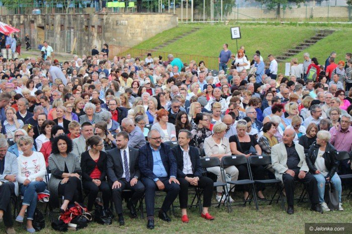 jeleniogorzanie-zachwyceni-widowiskiem-operowym-foto-69498