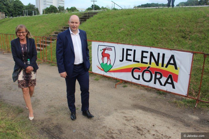 jeleniogorzanie-zachwyceni-widowiskiem-operowym-foto-69498