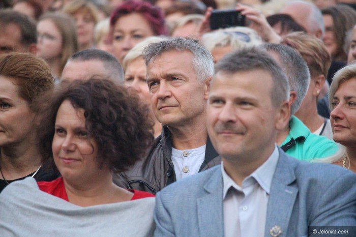 jeleniogorzanie-zachwyceni-widowiskiem-operowym-foto-69498