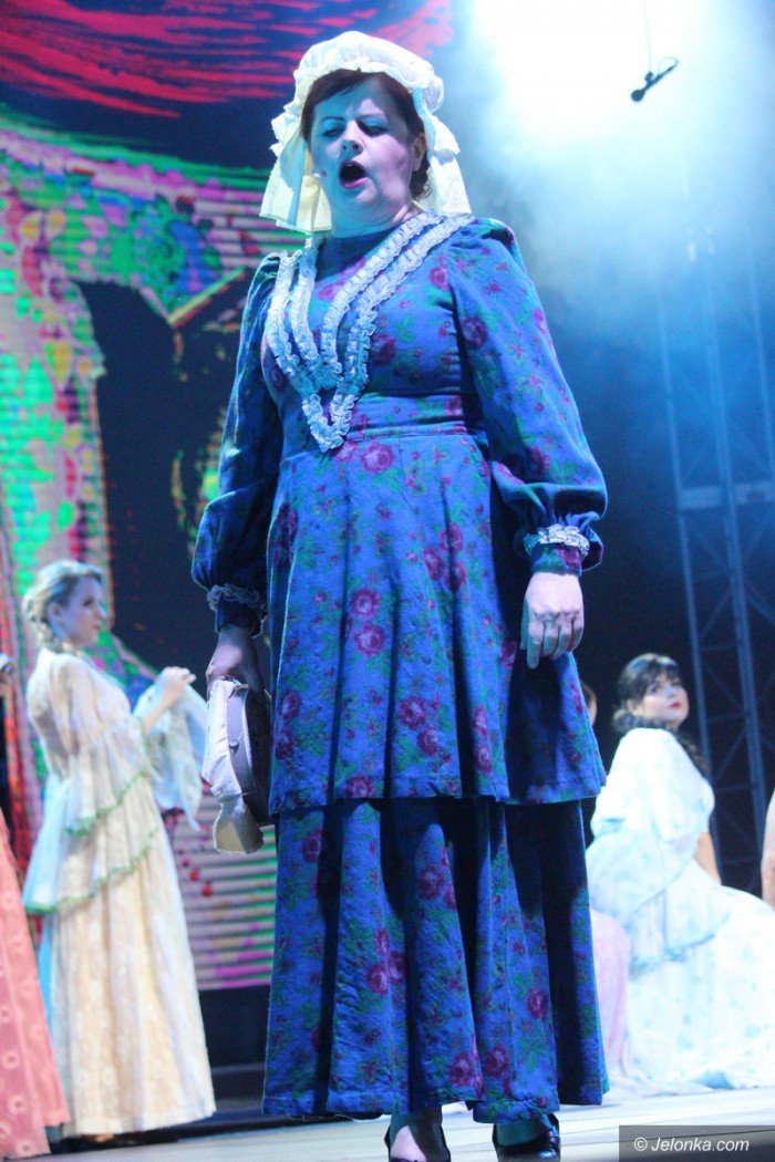 jeleniogorzanie-zachwyceni-widowiskiem-operowym-foto-69498