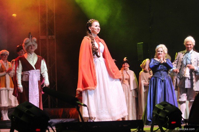 jeleniogorzanie-zachwyceni-widowiskiem-operowym-foto-69498